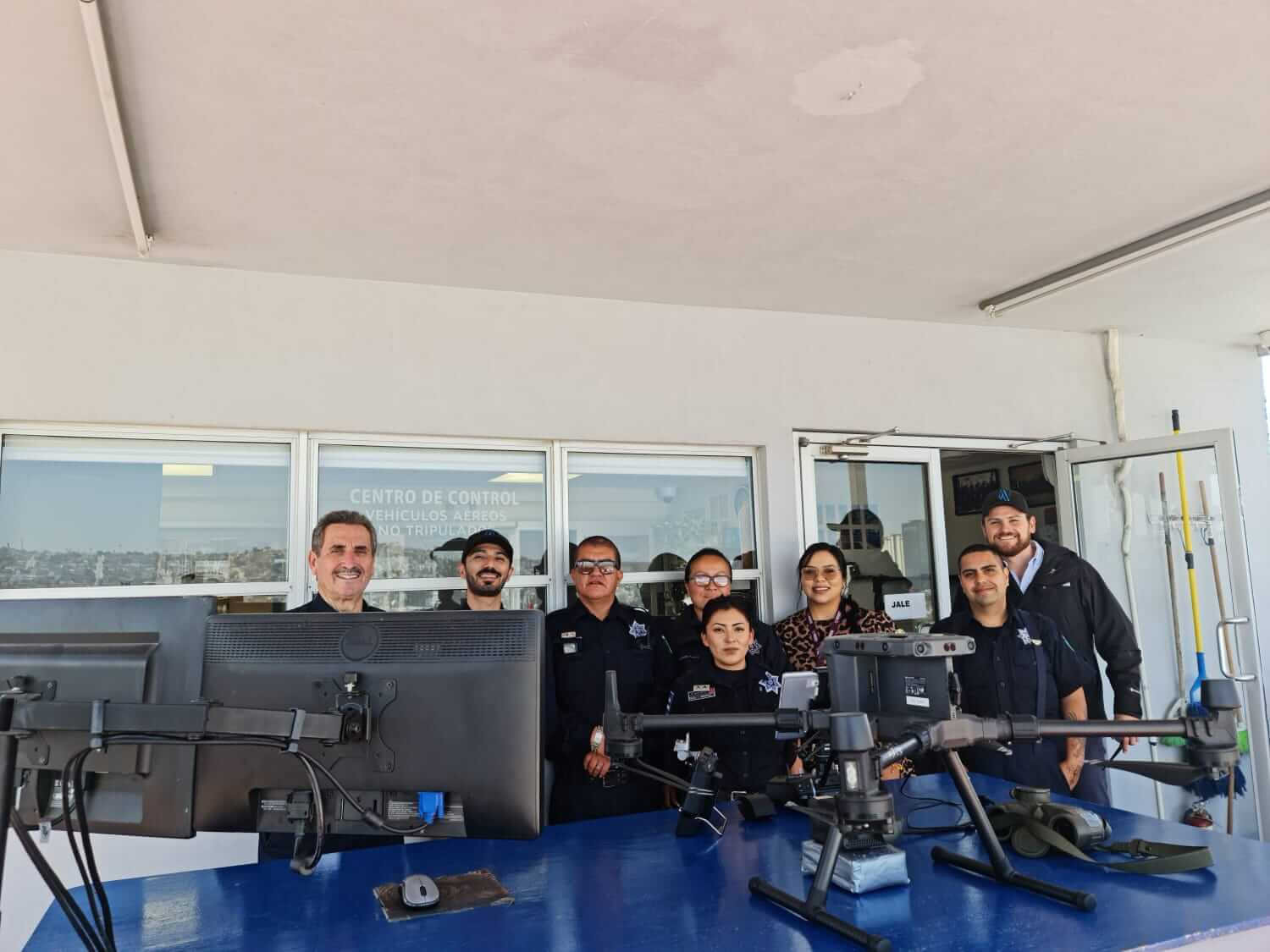 Volando Alto La historia de las Aguilas de Tijuana